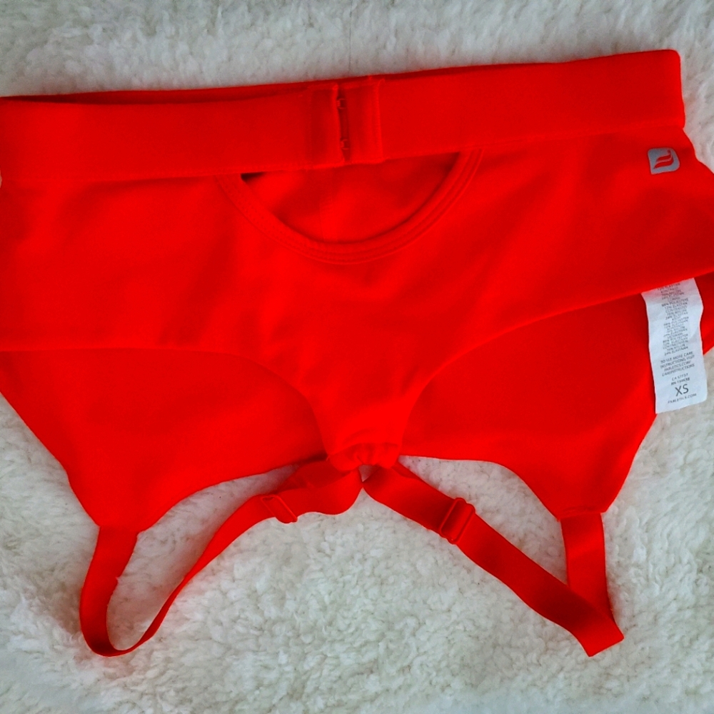 Fabletics sports bra